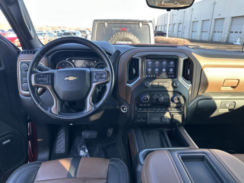 Used 2021 Chevrolet Silverado 2500 High Country w/ Z71 Off-Road Package image 28