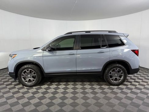 Used 2024 Honda Passport TrailSport image 10