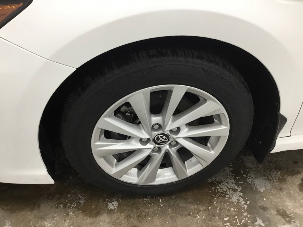 Used 2024 Toyota Camry SE FWD image 3