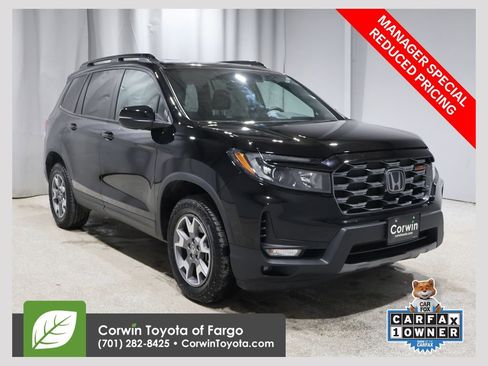Used 2023 Honda Passport TrailSport image 1