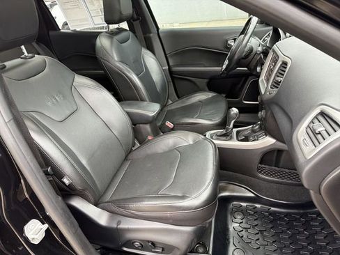 Used 2020 Jeep Compass High Altitude image 27