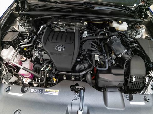 Used 2024 Toyota Crown Platinum AWD/4WD image 41