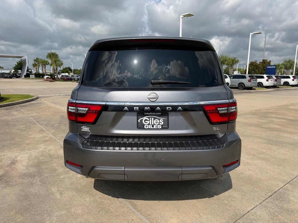 Used 2021 Nissan Armada SL w/ Captain's Chairs Package RWD image 4