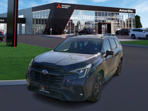 Used 2023 Subaru Ascent Onyx Edition image 1