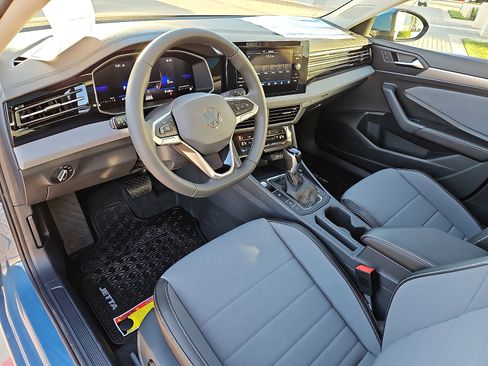 New 2026 Volkswagen Jetta SE image 11