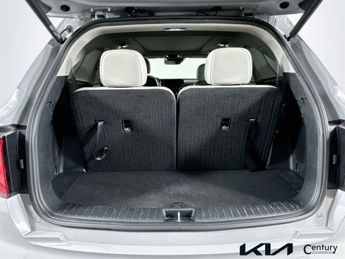 Certified 2023 Kia Sorento SX FWD image 25
