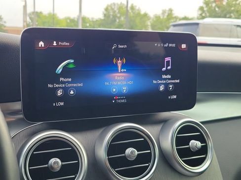 Used 2022 Mercedes-Benz GLC 300 4MATIC image 20