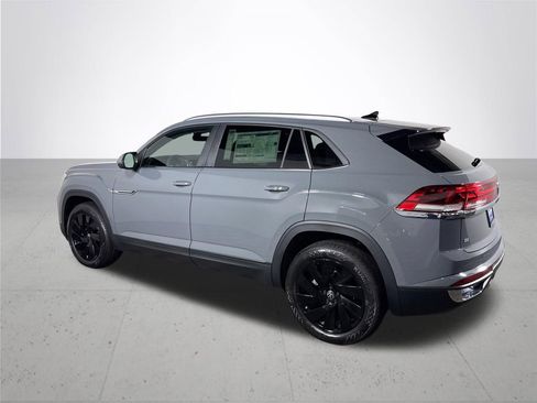 New 2026 Volkswagen Atlas Cross Sport SE AWD/4WD image 8