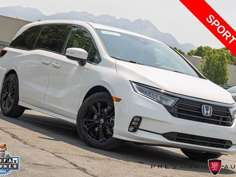 Used 2024 Honda Odyssey Sport image 1