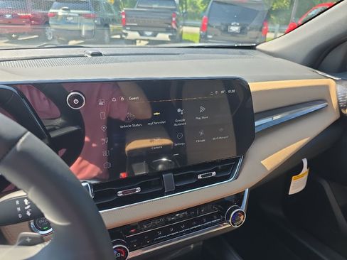 New 2026 Chevrolet Equinox ACTIV image 30