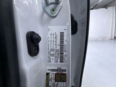Used 2023 Toyota Tundra Capstone AWD/4WD image 24