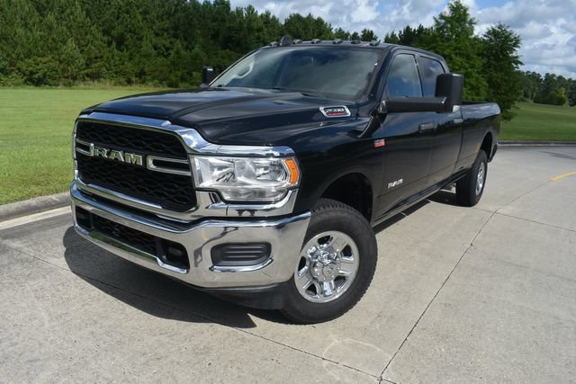Used 2020 RAM 2500 Tradesman w/ Chrome Appearance Group AWD/4WD image 2