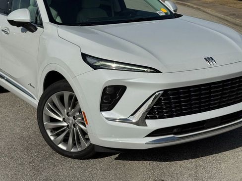 New 2026 Buick Envision Avenir image 6