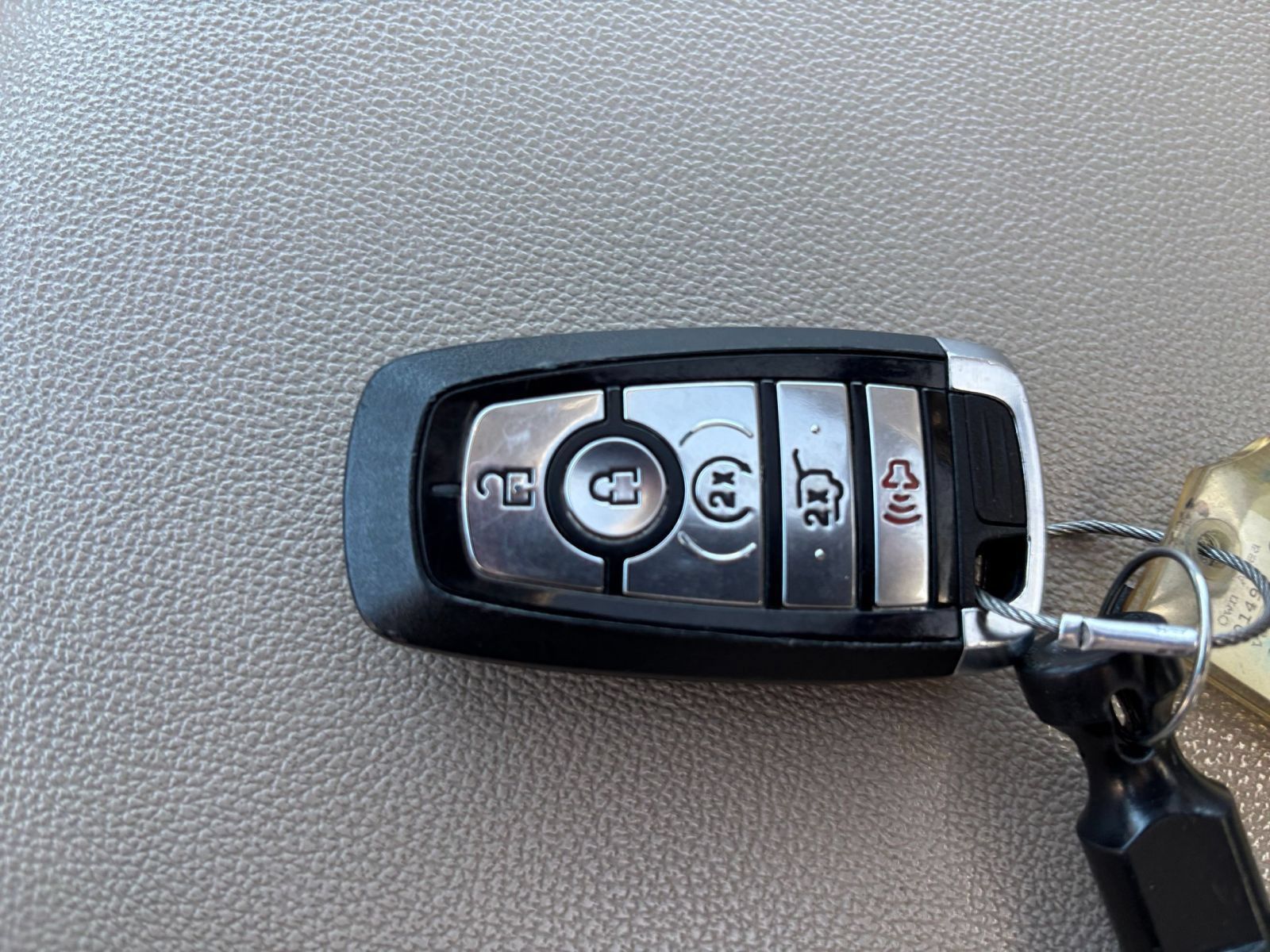 Used 2024 Ford Expedition Limited AWD/4WD image 27