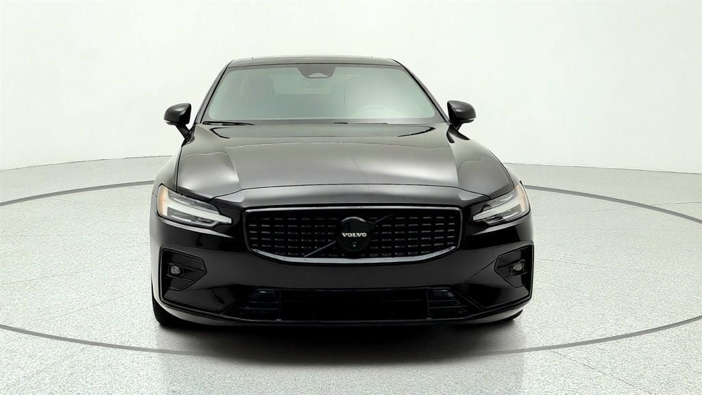 Used 2024 Volvo S60 B5 Plus w/ Climate Package AWD/4WD image 2