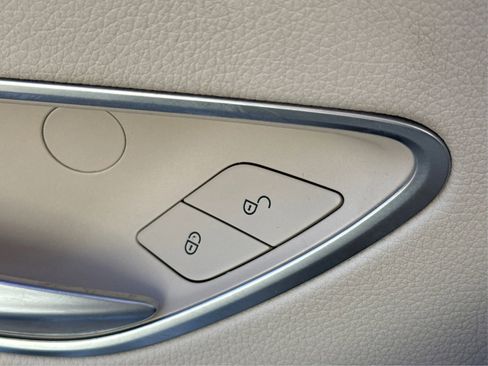 Used 2020 Mercedes-Benz E 450 Coupe image 41
