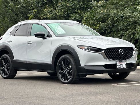 Certified 2025 MAZDA CX-30 AWD 2.5 S w/ Select Sport Pkg image 2