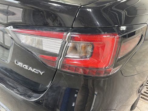 Used 2025 Subaru Legacy Limited image 11