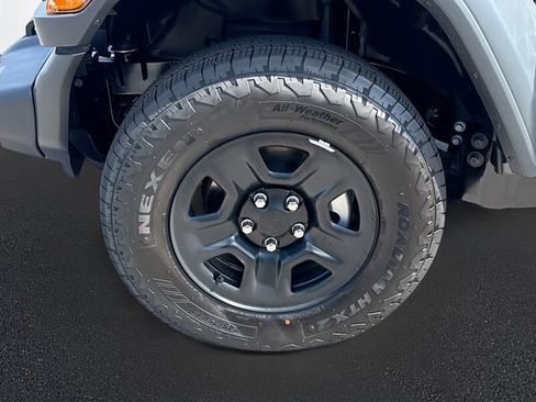 New 2026 Jeep Wrangler Unlimited Sport AWD/4WD image 19