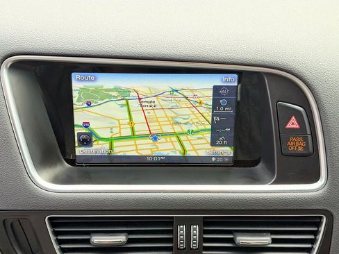 Used 2017 Audi Q5 2.0T Premium Plus w/ Technology Package image 32