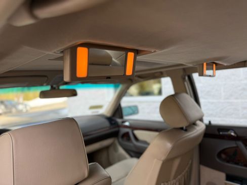 Used 1995 Mercedes-Benz S 500 Sedan image 25