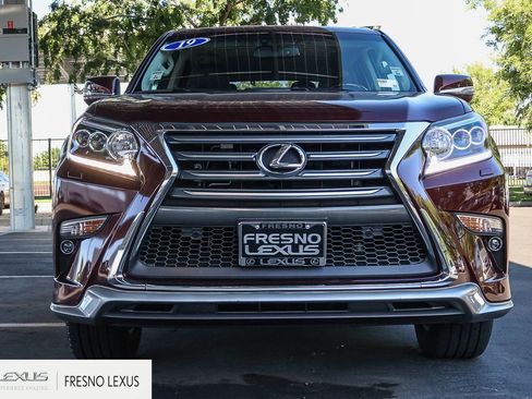 Used 2019 Lexus GX 460 Premium AWD/4WD image 2