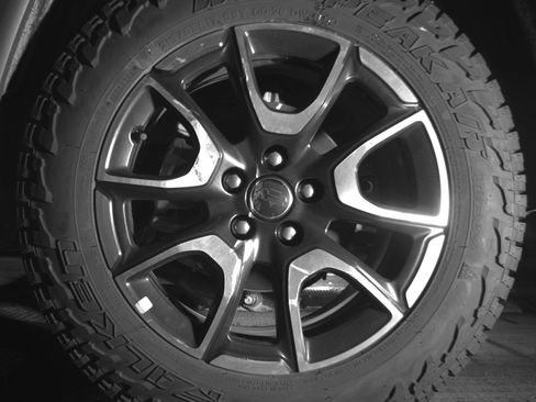 Used 2025 Jeep Compass Trailhawk image 14