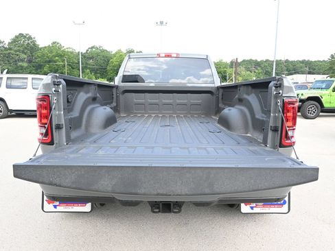 New 2026 RAM 3500 Big Horn AWD/4WD image 29