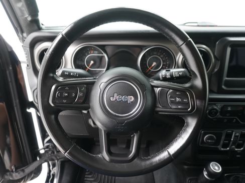 Used 2021 Jeep Wrangler Unlimited Sport AWD/4WD image 18