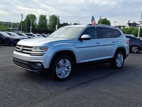 Used 2019 Volkswagen Atlas SE w/ Towing Package AWD/4WD image 3