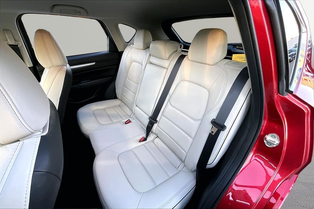 Used 2025 MAZDA CX-5 AWD 2.5 S w/ Preferred Package image 19