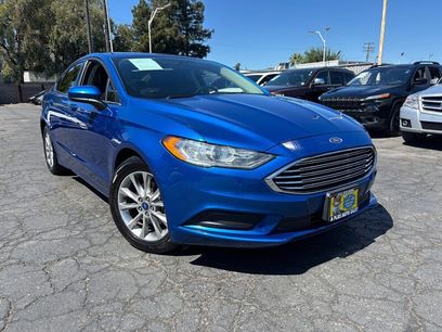 Used 2017 Ford Fusion SE w/ Fusion SE Technology Package