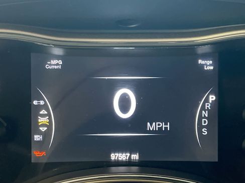 Used 2015 Jeep Grand Cherokee Overland image 15