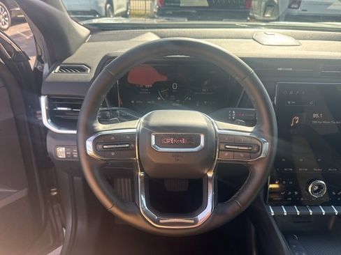 Used 2025 GMC Terrain Elevation image 12
