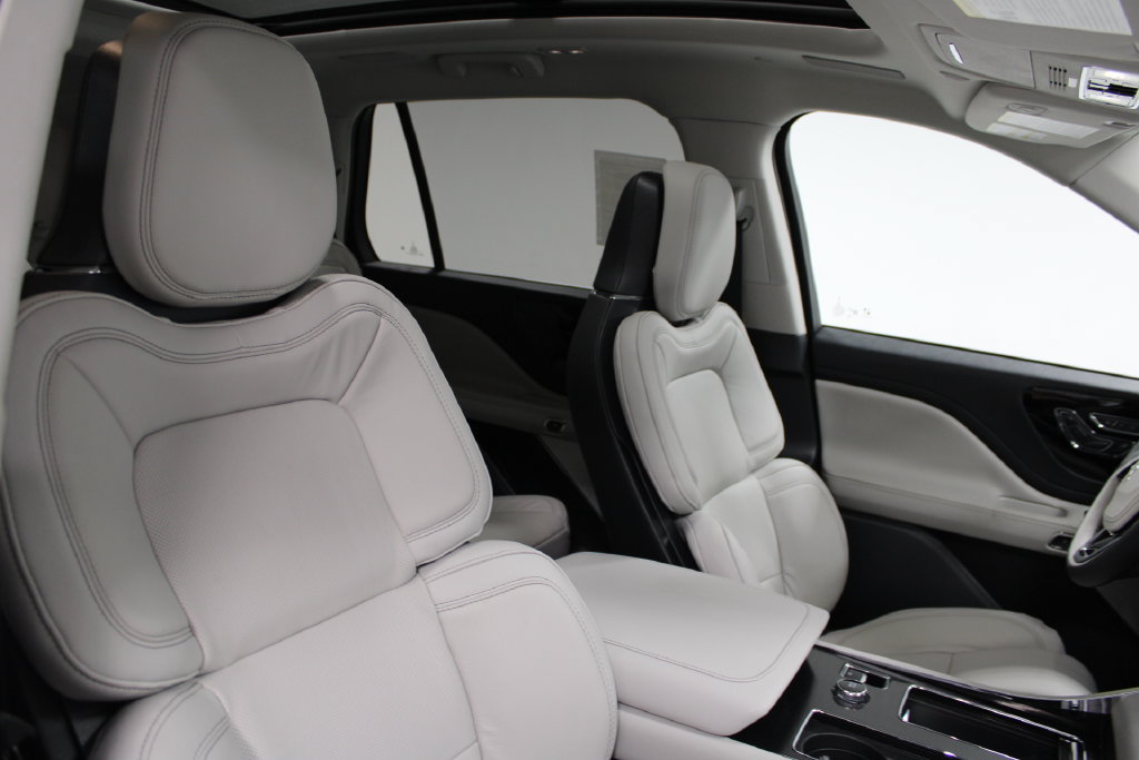 New 2027 Lincoln Aviator Reserve w/ Luxury Package AWD/4WD image 20