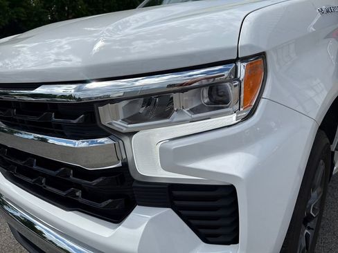 Used 2024 Chevrolet Silverado 1500 LT AWD/4WD image 28