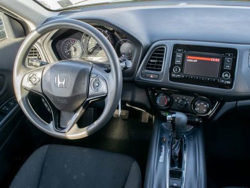 Used 2022 Honda HR-V LX image 22