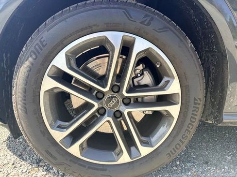 Used 2025 Audi Q5 Prestige AWD/4WD image 5