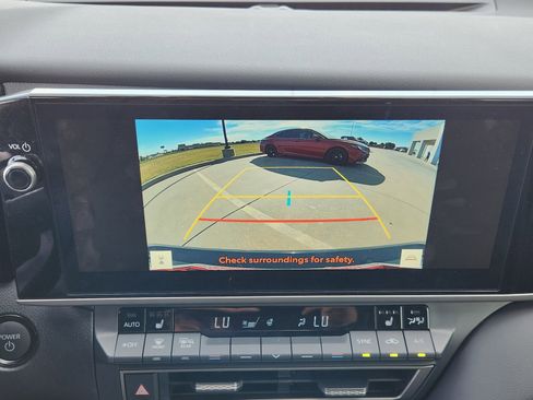 Used 2025 Toyota Camry XSE image 21