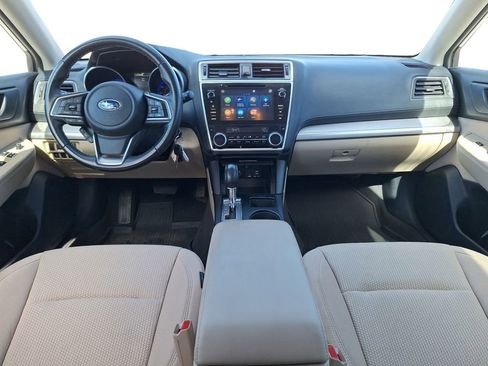 Used 2019 Subaru Outback 2.5i Premium image 13