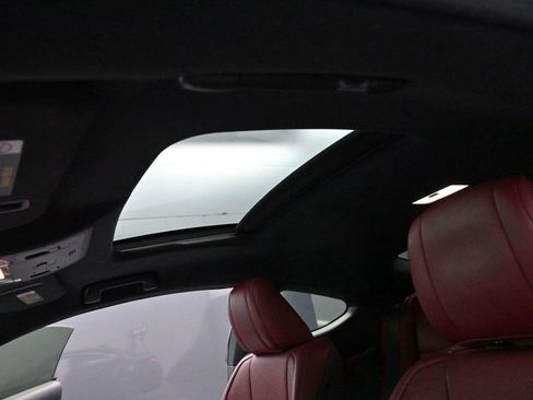 Used 2016 Lexus RC 350 RWD image 32