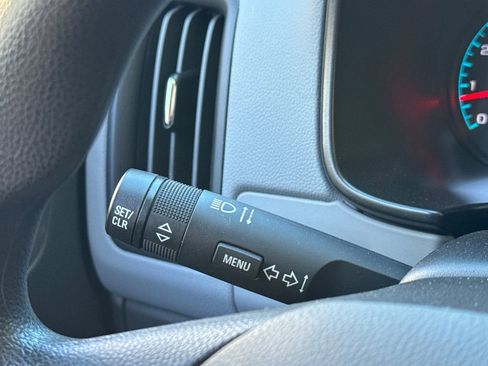 Used 2022 Chevrolet Colorado W/T w/ Custom Special Edition image 34