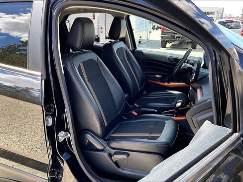 Certified 2018 Ford EcoSport SES w/ SES Cold Weather Package AWD/4WD image 8
