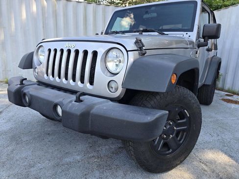 Used 2017 Jeep Wrangler Sport w/ Connectivity Group image 2