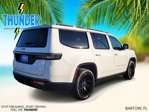 New 2026 Jeep Grand Wagoneer Limited AWD/4WD image 3