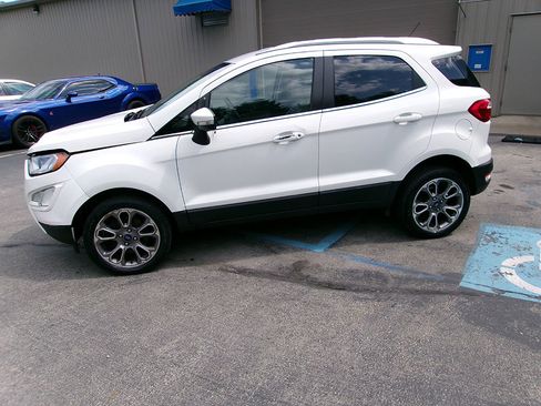 Used 2018 Ford EcoSport Titanium AWD/4WD image 4