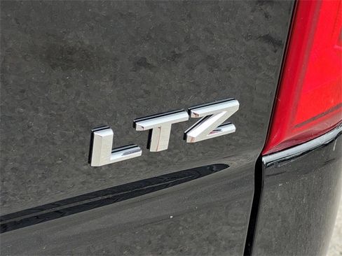 Used 2023 Chevrolet Silverado 1500 LTZ w/ LTZ Convenience Package II image 8