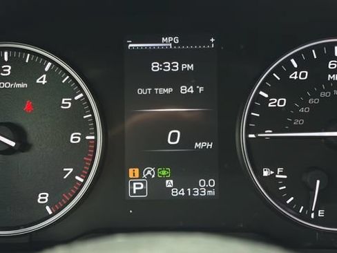 Used 2022 Subaru Outback Limited w/ Popular Package #2 AWD/4WD image 21