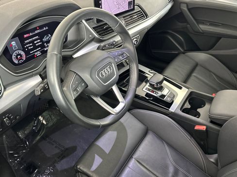Used 2023 Audi Q5 2.0T Premium Plus w/ Premium Plus Package image 9