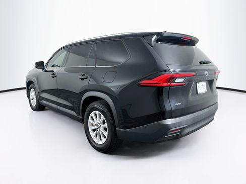 Used 2024 Toyota Grand Highlander AWD image 5